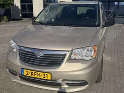 Brons Gebruikt 2013 Lancia Voyager Silver MPV | € 6.900
