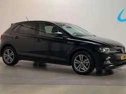 Zwart Gebruikt 2021 VW Polo R-line Edition Hatchback | € 17.250 (Eerlijke prijs)