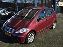 Rood Gebruikt 2005 Mercedes A150 Elegance MPV | € 3.450 (Iets duurder)