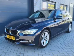 Blauw, metallic lak Gebruikt 2013 BMW 316 Executive Stationwagen | € 6.950 (Eerlijke prijs)