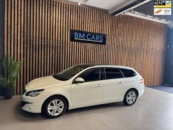 Wit Gebruikt 2015 Peugeot 308 SW Stationwagen | € 4.995 (Super prijs)