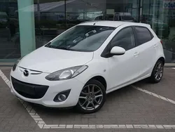 Wit Gebruikt 2013 Mazda 2 Sedan | € 6.495 (Iets duurder)