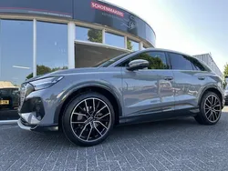 Grijs, metallic lak Gebruikt 2021 Audi Q4 e-tron SUV | € 27.250 (Duur)