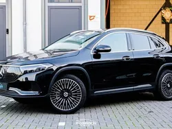 Zwart Gebruikt 2024 Mercedes EQA350 AMG line SUV | € 47.950