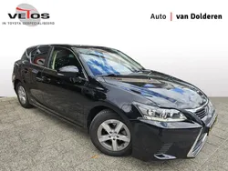 Zwart Gebruikt 2016 Lexus CT200h Hatchback | € 14.500 (Eerlijke prijs)