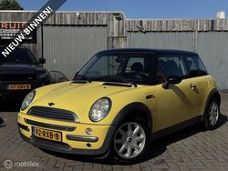 Geel Gebruikt 2002 Mini Cooper Hatchback | € 1.495 (Goede deal)