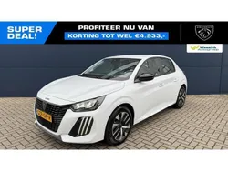 Wit Nieuw 2025 Peugeot 208 Active Hatchback | € 26.370 (Duur)