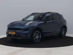 Blauw, metallic lak Gebruikt 2023 Lynk & Co 01 SUV | € 27.400 (Eerlijke prijs)
