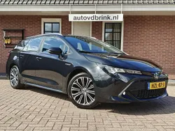 Zwart Gebruikt 2020 Toyota Corolla Stationwagen | € 21.490 (Goede deal)