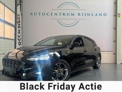 Zwart Gebruikt 2021 Ford Focus Vignale Hatchback | € 18.999 (Goede deal)