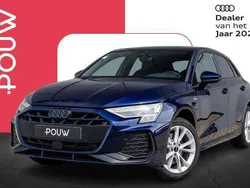 Zwart Nieuw 2024 Audi A3 Sportback e-tron S-Line Sedan | € 50.850 (Duur)