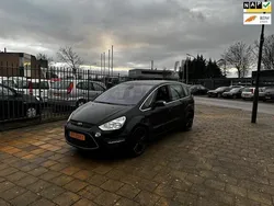 Zwart Gebruikt 2012 Ford S-MAX S MPV | € 3.450