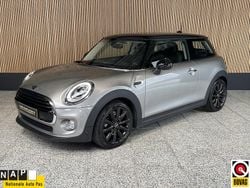 Grijs Gebruikt 2017 Mini Cooper Business Hatchback | € 17.295 (Iets duurder)