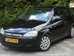 Zwart Gebruikt 2006 Opel Corsa Hatchback | € 1.950 (Goede deal)