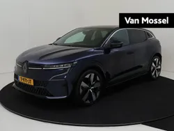 Blauw Gebruikt 2023 Renault Mégane Techno Hatchback | € 27.930 (Eerlijke prijs)