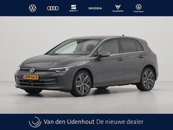 Grijs Gebruikt 2024 VW Golf VIII Edition Hatchback | € 30.540 (Super prijs)