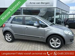 Grijs, metallic lak Gebruikt 2007 Suzuki SX4 Exclusive MPV | € 3.499 (Eerlijke prijs)