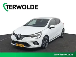 Blanc glacier 369 Gebruikt 2022 Renault Clio V Intens Hatchback | € 12.945 (Eerlijke prijs)
