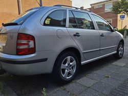 Zilver Gebruikt 2007 Skoda Fabia Elegance Hatchback | € 1.000 (Super prijs)