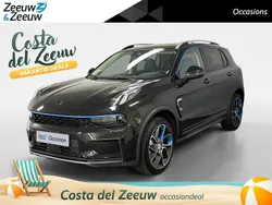 Zwart Gebruikt 2023 Lynk & Co 01 SUV | € 26.445 (Goede deal)