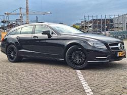 Zwart Gebruikt 2013 Mercedes CLS350 Shooting Brake Stationwagen | € 14.999