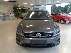 Grijs Gebruikt 2019 VW Tiguan IQ Drive SUV | € 31.300 (Duur)