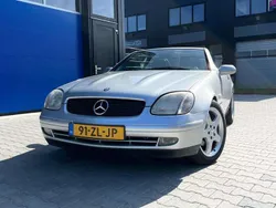 Zilver Gebruikt 1998 Mercedes SLK230 Cabriolet | € 5.775 (Eerlijke prijs)