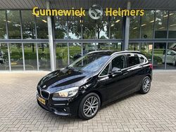 Zwart Gebruikt 2016 BMW 218 Stationwagen | € 11.950 (Eerlijke prijs)