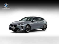 Alpinweiss (grijs metallic) Gebruikt 2024 BMW 120 Comfort Edition Hatchback | € 35.950