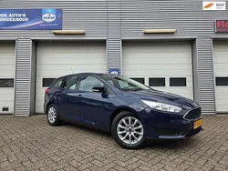 Blauw Gebruikt 2015 Ford Focus Trend Stationwagen | € 6.950 (Goede deal)