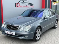 Grijs Gebruikt 2005 Mercedes E320 Avantgarde Sedan | € 3.990 (Eerlijke prijs)