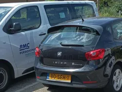 Zwart Gebruikt 2011 Seat Ibiza Reference Hatchback | € 2.800 (Goede deal)