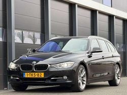 Zwart Gebruikt 2014 BMW 325 Executive Stationwagen | € 7.950