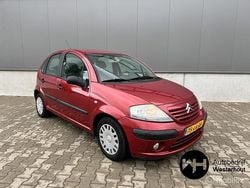 Rood Gebruikt 2003 Citroën C3 Hatchback | € 995 (Eerlijke prijs)