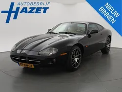 Zwart, metallic lak Gebruikt 1996 Jaguar XK8 Coupé | € 7.950 (Eerlijke prijs)