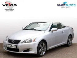 Zilver, metallic lak Gebruikt 2010 Lexus IS250 Executive Line Cabriolet | € 25.950
