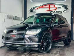 Zwart Gebruikt 2015 VW Touareg R-line SUV | € 24.990