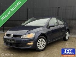 Blauw Gebruikt 2015 VW Golf VII Hatchback | € 7.999 (Goede deal)