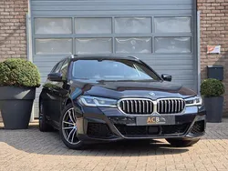 Blauw Gebruikt 2022 BMW 530e Stationwagen | € 39.950 (Eerlijke prijs)