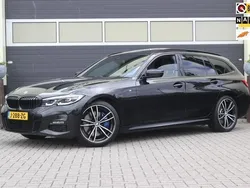Zwart Gebruikt 2020 BMW 318 Executive Stationwagen | € 31.700 (Duur)