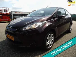 Rood Gebruikt 2011 Ford Fiesta Limited Hatchback | € 5.249 (Eerlijke prijs)