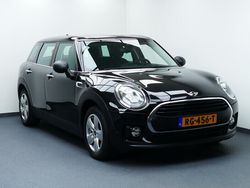Zwart Gebruikt 2017 Mini One Clubman Business Stationwagen | € 19.444 (Eerlijke prijs)