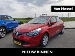 Hatchback Gebruikt 2014 Renault Clio IV Expression Hatchback | € 7.450 (Eerlijke prijs)