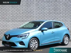 Bleu celadon (rqt) Gebruikt 2020 Renault Clio V Zen Hatchback | € 13.245 (Eerlijke prijs)