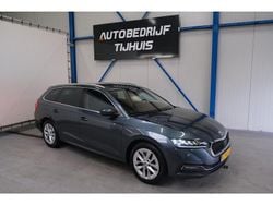 Grijs Gebruikt 2021 Skoda Octavia Business Line Stationwagen | € 16.900 (Eerlijke prijs)