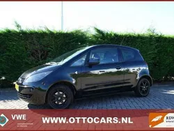 Zwart Gebruikt 2008 Mitsubishi Colt Hatchback | € 2.500 (Eerlijke prijs)