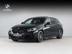 Zwart Nieuw 2025 BMW M135 Comfort Edition Hatchback | € 91.160