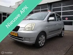 Grijs Gebruikt 2004 Kia Picanto 2 Hatchback | € 1.450 (Iets duurder)