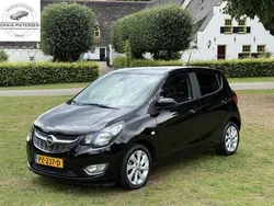 Zwart Gebruikt 2017 Opel Karl Innovation Hatchback | € 6.499 (Goede deal)