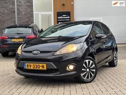 Zwart Gebruikt 2011 Ford Fiesta Ghia Hatchback | € 2.450 (Goede deal)